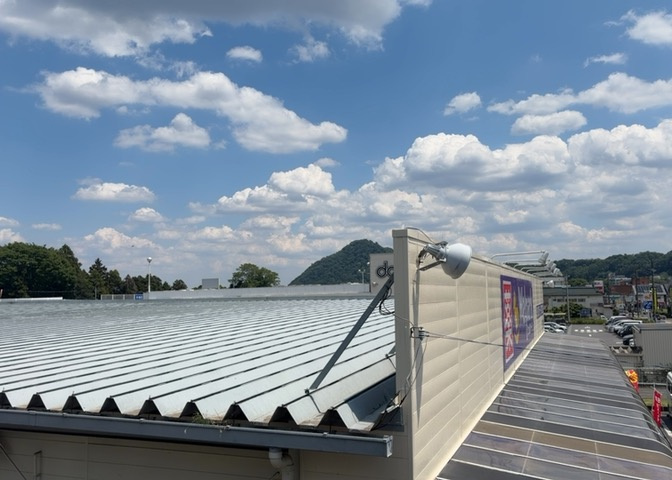 眺望を気にして物件を探す場合、前面に建物が建っていないか現地で確認しましょう！前面に建物があると景色はもちろん、日当たりや風通しにも影響が出てきます。住んだ時のことを想像しながら現地見学をしましょう。