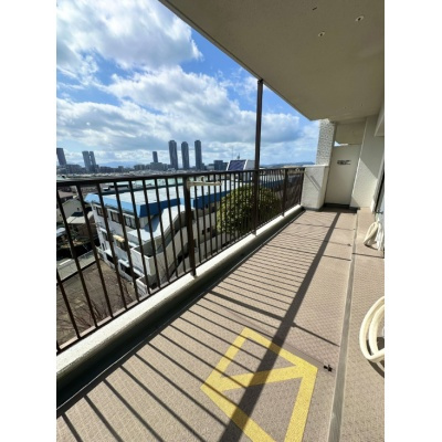 お洗濯もよく乾く、使いやすい南西向きバルコニー♪