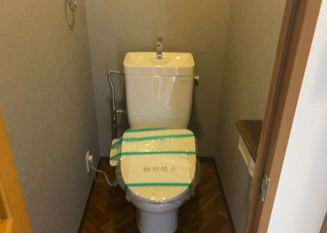 トイレは大きさや形、機能、抗菌性などが異なる多種多彩なタイプが各メーカーから出ています。それぞれに良さがあるため、事前にどういったタイプのトイレがいいのかをご家庭内で決めて、内見に行くといいでしょう。