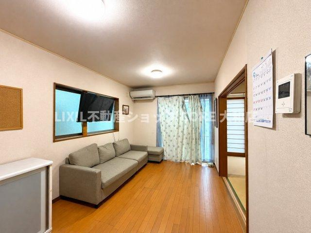 家族と過ごす時間を大切にしたい方にぴったりの明るくゆとりある住空間です。　