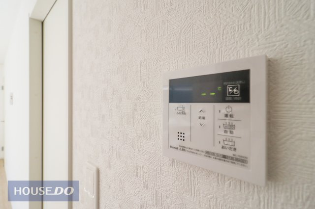 【温水設備】給湯スイッチ付きで温度調整もラクラクです。