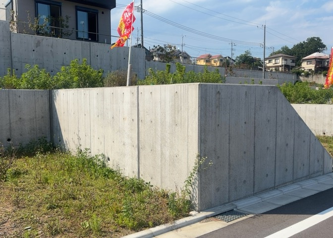 最寄り駅が近いなどの交通アクセスが良い土地だと暮らしやすいですよね。通勤・通学の観点から土地を選ぶことも大切です！自身や家族のライフワークからあったの物件を探しましょう！当社営業がお力になります！