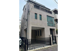 港区南青山3丁目 中古戸建の外観