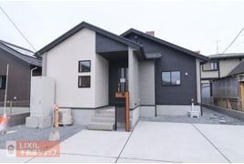 ブルーミングガーデン宇都宮市花房3丁目2期　2号棟の外観