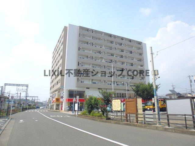 ご自宅までの無料送迎サービスもございますので、お気軽にお申し付けください。