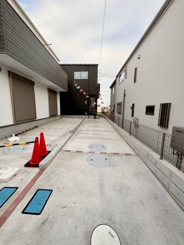 B号棟　全居室に収納がある3LDK！家事動線を考慮した水回りの集中した間取り！駐車スペース2台可(車種による)！