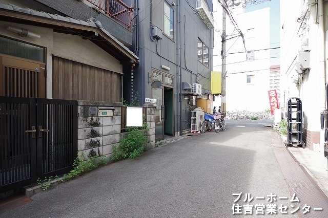 別角度からの前面道路です！