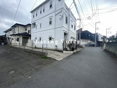 茅ヶ崎市高田1丁目　中古一戸建て