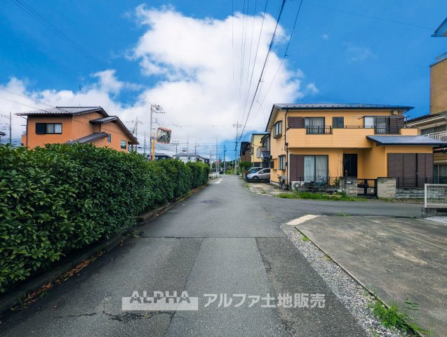 【Gentle　Time】◆やさしい時間が流れる場所◆　包み込むような空間が、日々の緊張をそっと解く。ここで過ごすうちに、時間も人との関係も、心地よく変化していく。