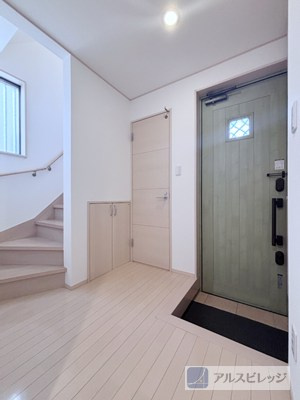 大容量のシューズボックスもございます