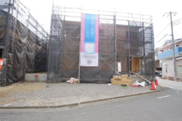 令和8年4月17日撮影　建築中