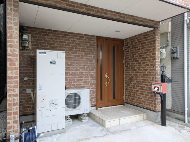 外観：327002305033