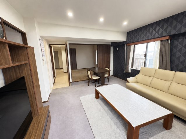 ※掲載画像は、家具・小物等を画像加工により消去しているため、現況とは異なります。(現況優先)