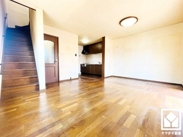 隅々まで光が降り注ぎ、明るく心地の良い空間
