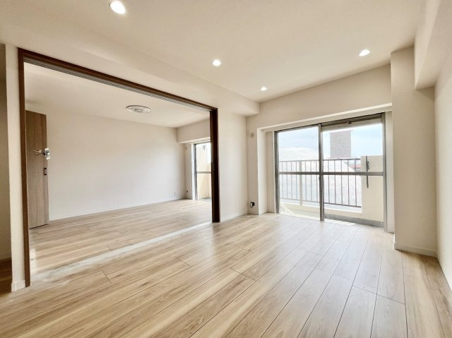 こちらの居間で趣味の時間をお楽しみください