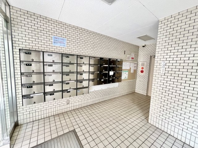 綺麗に整理されたエントランスです。