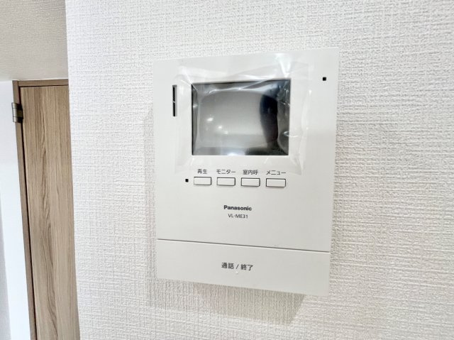 モニターホン完備。