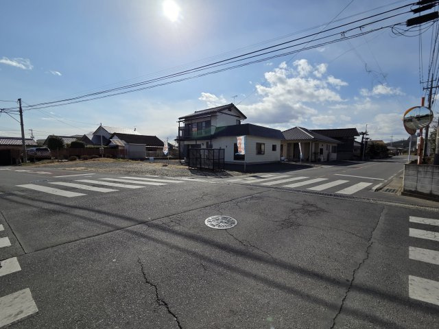 北側前面道路幅員約7.1ｍ　東前面道路幅員約6.3ｍ