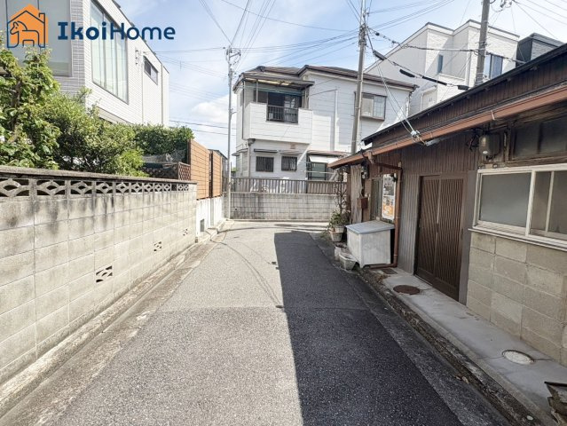 物件・当店の最寄駅まで無料送迎！最短10分で指定場所へお迎えに向かいます！まずはお問い合わせ下さい！