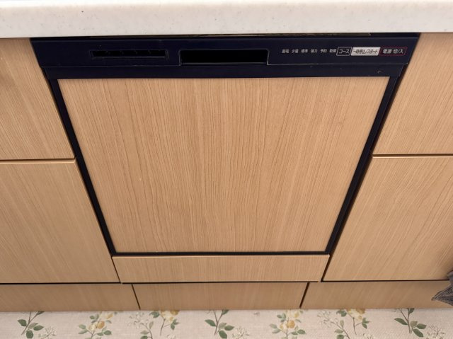 食洗機付きで、家事の時間を減らせます。