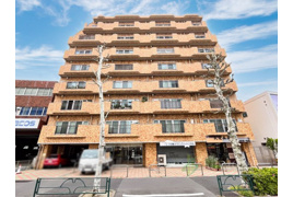 シャンボール新中野の外観