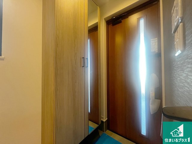 シューズボックスにはたくさんの靴が収納できるので玄関周りはいつもスッキリ！ご家族が増えても安心！