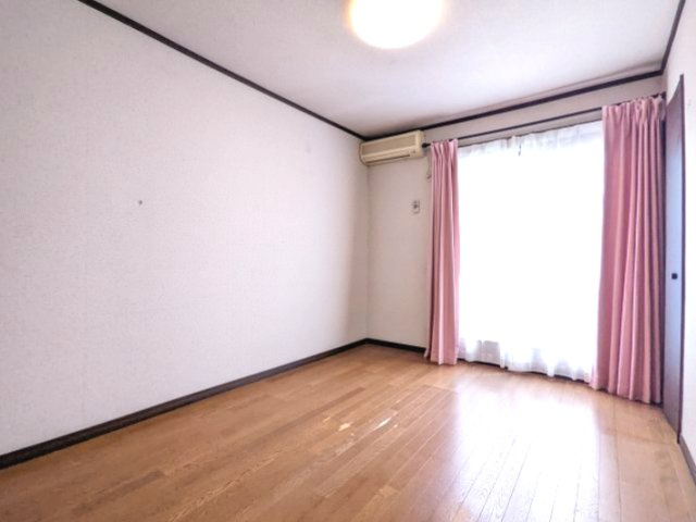 使いやすい洋室です
