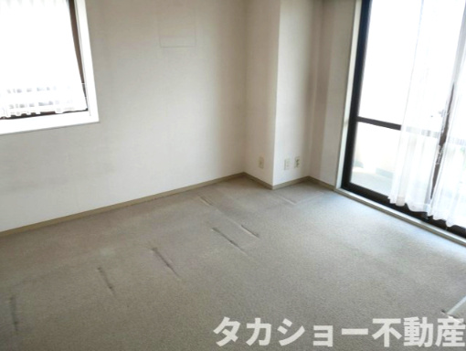 【ヴィルフォーレ稲毛6番館の洋室】