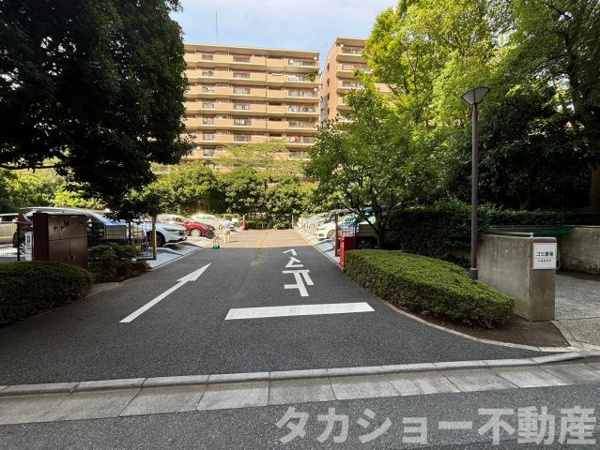 【ヴィルフォーレ稲毛6番館の共用部分】