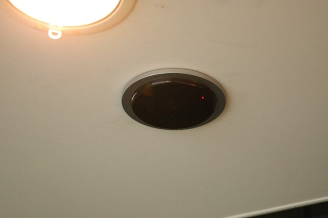 当然のことではありますが、オートロックやセンサーライト、ホームセキュリティーなどの防犯設備があれば、小さいお子様がいるご家庭も安心ですよね！まず物件購入の際は、防犯設備もチェックするようにしましょう。