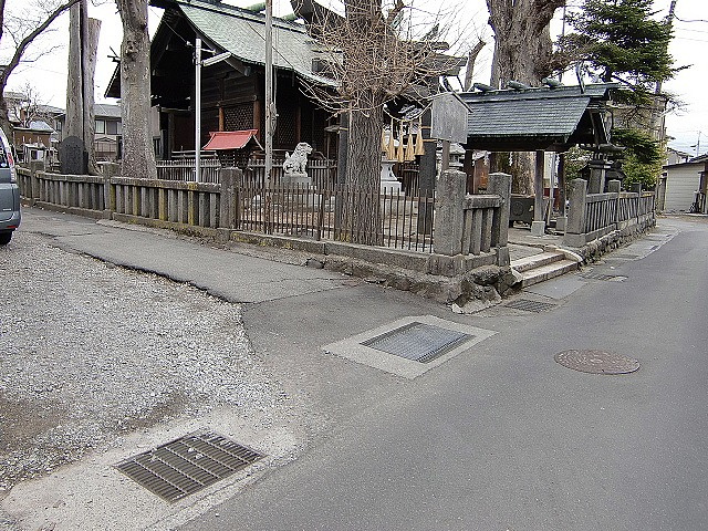 近隣　津島神社