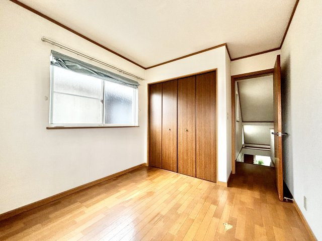 ■洋室｜子供部屋のメリットは「自立心を養うことができる」「自分で整理整頓できるようになる」そして、お子様が成長した際には「プライバシーを確保できる」といい事だらけ♪