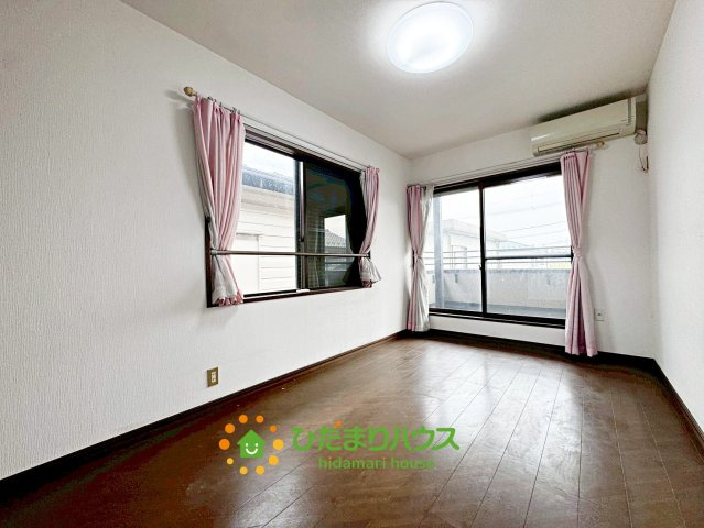 こちらのお部屋はお子様にどうぞ。