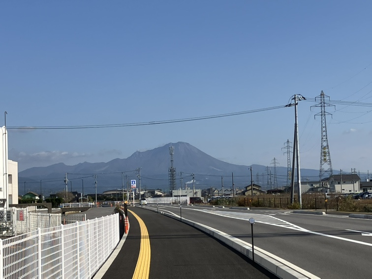 大山みえます
