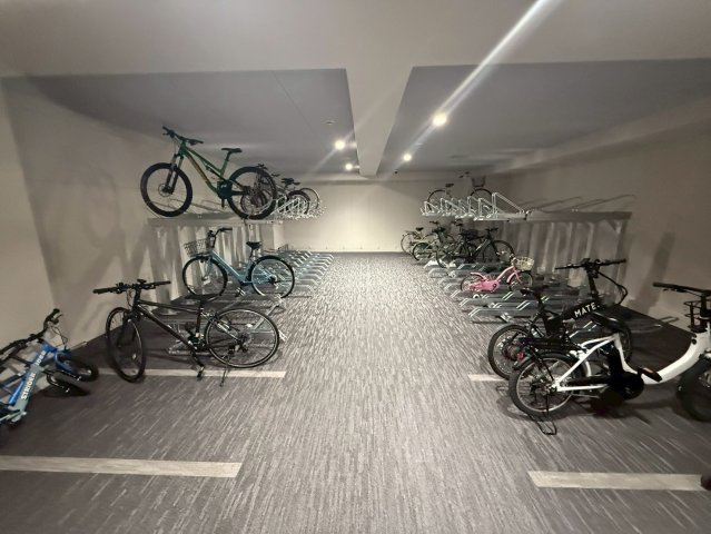 【駐輪場】清潔な空間に自転車を停められます！