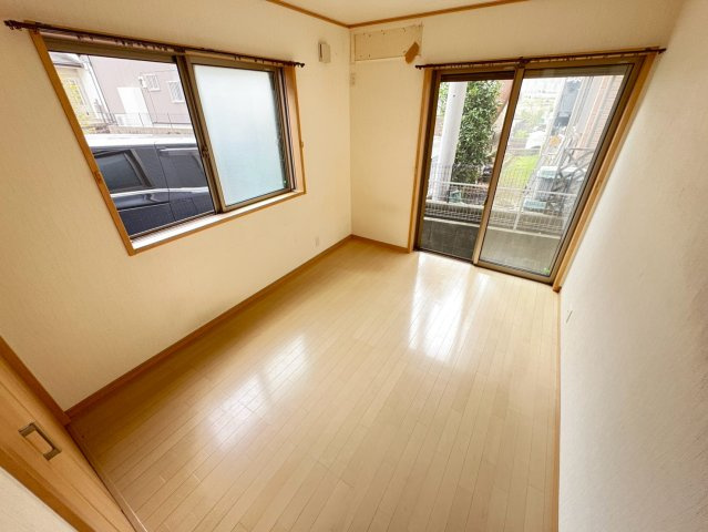 洋室・収納付きで、お部屋がすっきり片付きます。
