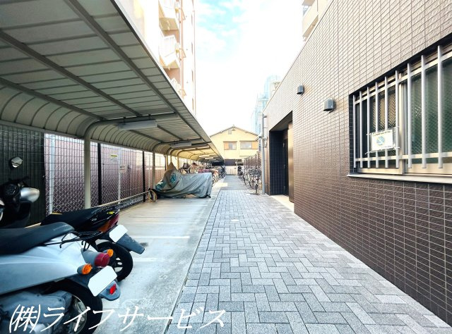 バイク置場