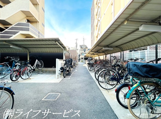駐輪場