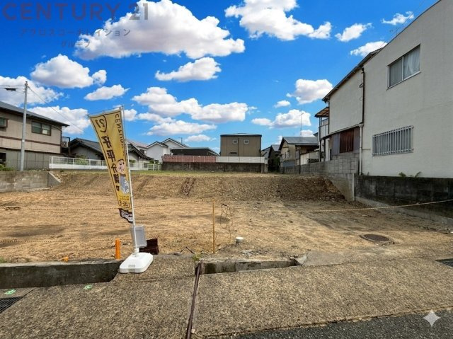 お好みの工務店・ハウスメーカーで建築が可能です。