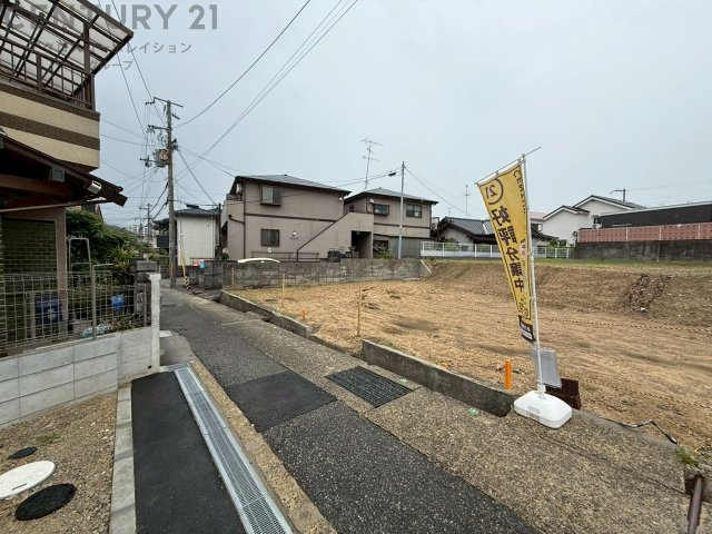 駅前の商業施設「アピア」が徒歩圏内で買い物が非常に便利です。