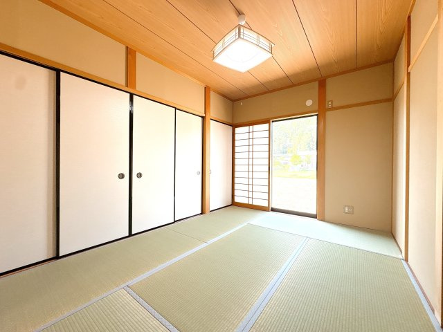 1F6帖北西側和室になります♪