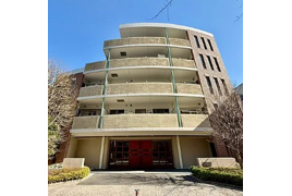 サンウッド新宿戸山フラッツの外観