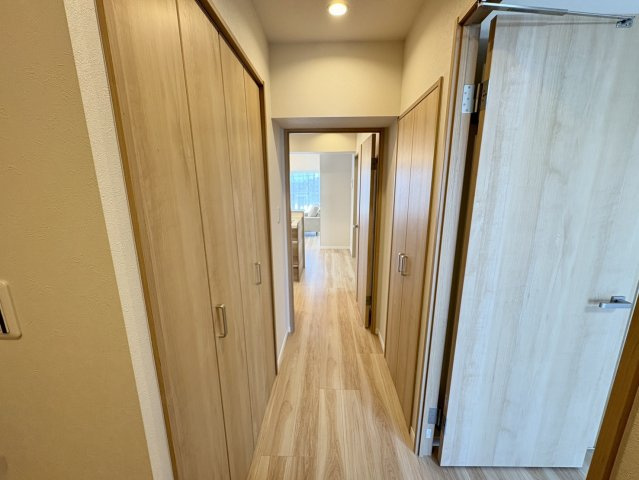 ホール収納付き