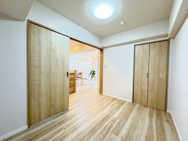 全居室収納付きで、お部屋がすっきり片付きます。