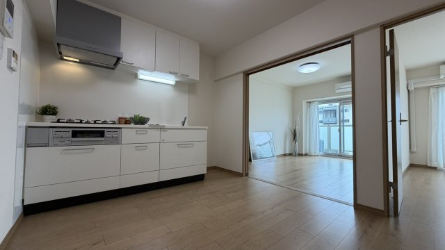 DK約6.1帖　家具等は販売価格に含まれません。