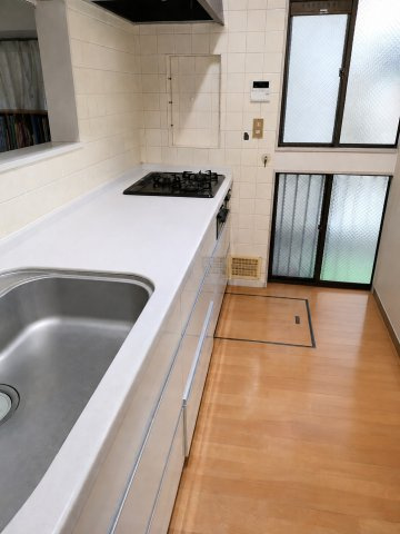 ※掲載写真の一部はCG加工により家具・家電・荷物・車両・植栽等を除去したイメージです。実際の状況と異なる場合があります。