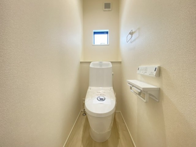 1階トイレ