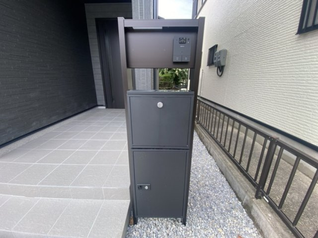 宅配ボックス