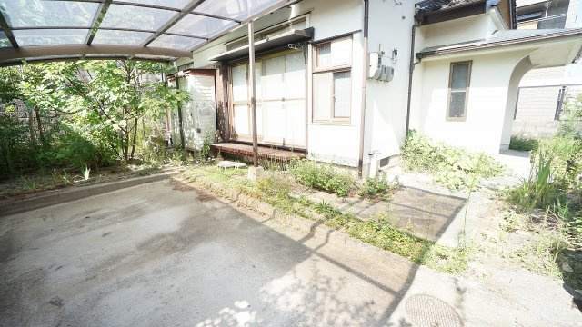 ◎広々お庭でドッグラン、ガーデニング、家庭菜園などに活用できます！　