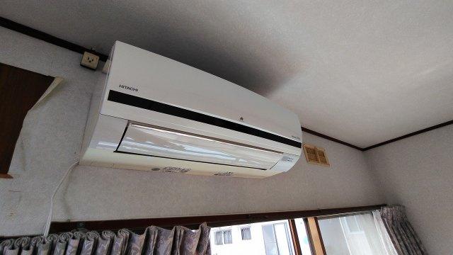 ◎2Ｆの洋室にエアコン付き